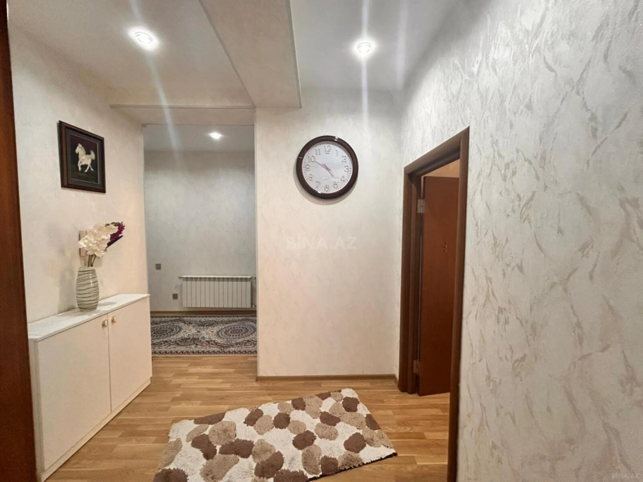 Satılır 3 otaqlı mənzil 90 m²