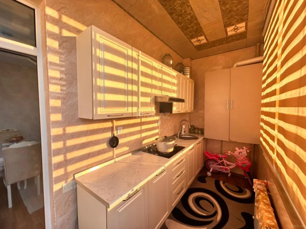 Satılır 3 otaqlı mənzil 90 m²