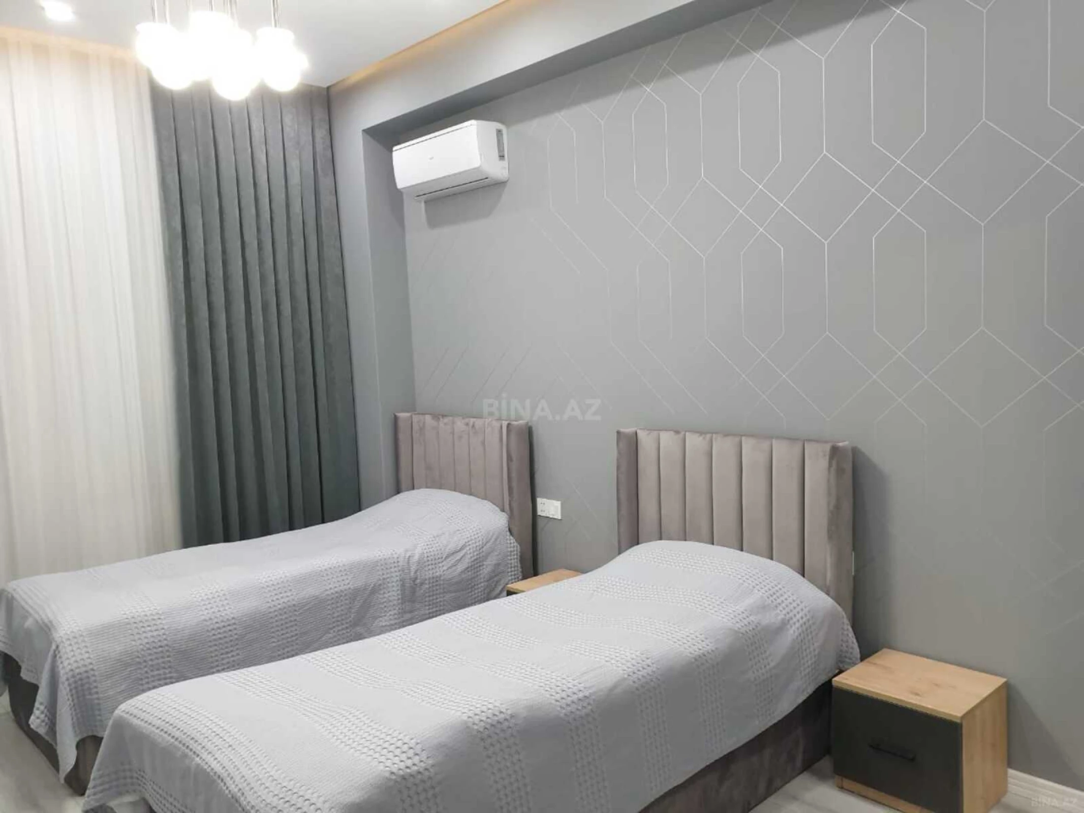 Kirayə verilir 3 otaqlı mənzil 140 m²