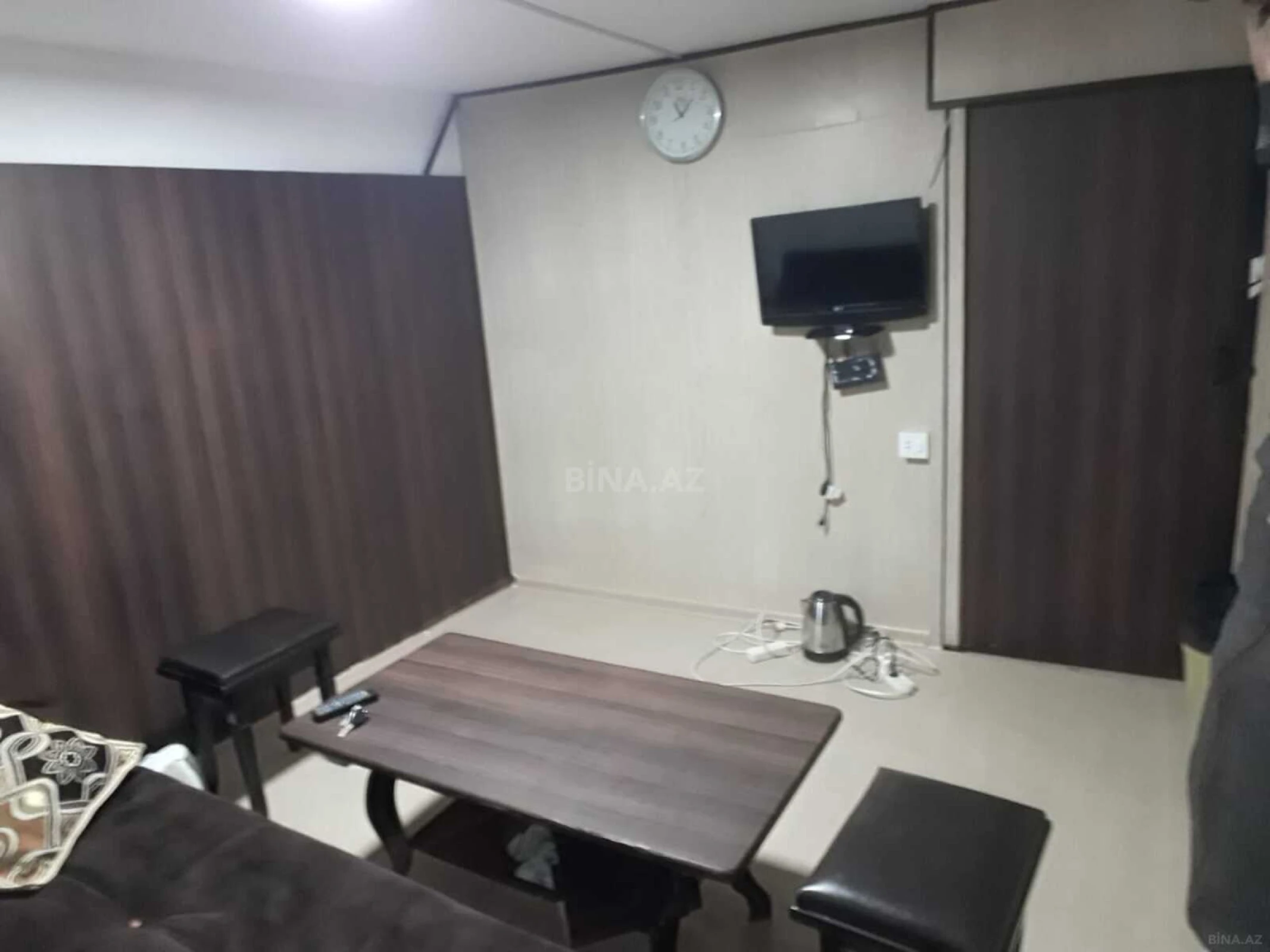 Satılır obyekt 200 m²