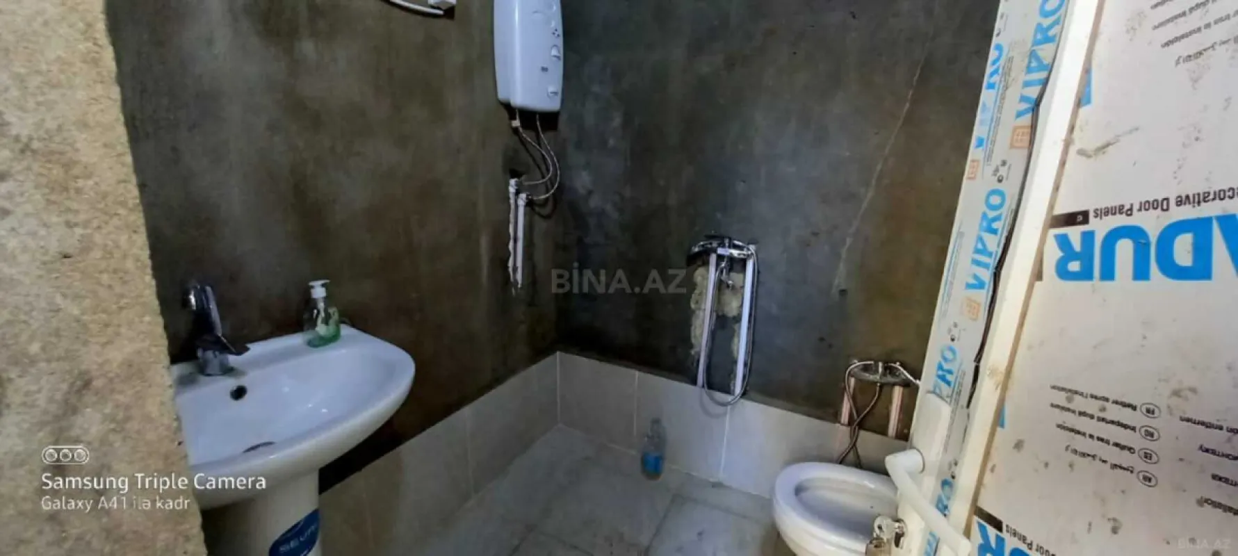 Satılır obyekt 200 m²