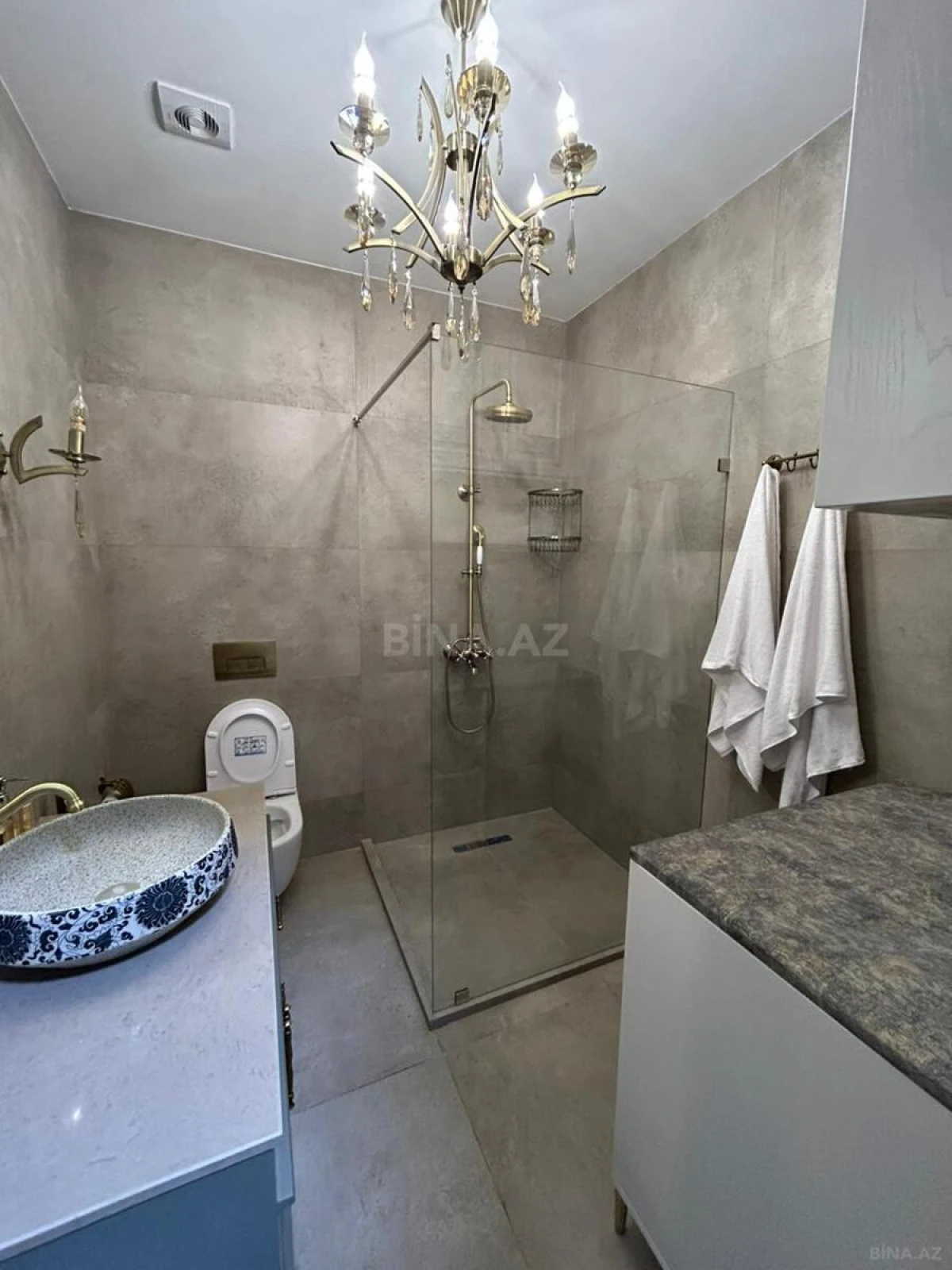 Satılır 1 otaqlı mənzil 60.3 m²
