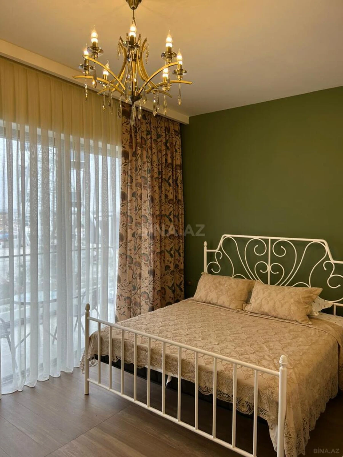 Satılır 1 otaqlı mənzil 60.3 m²