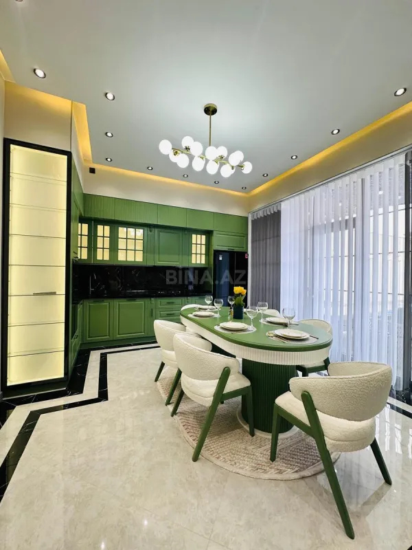 Satılır 5 otaqlı həyət evi 170 m²