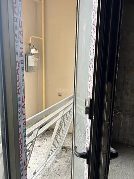Satılır 3 otaqlı mənzil 121.5 m²