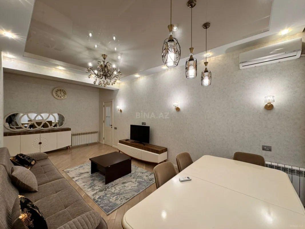 Satılır 3 otaqlı mənzil 120 m²