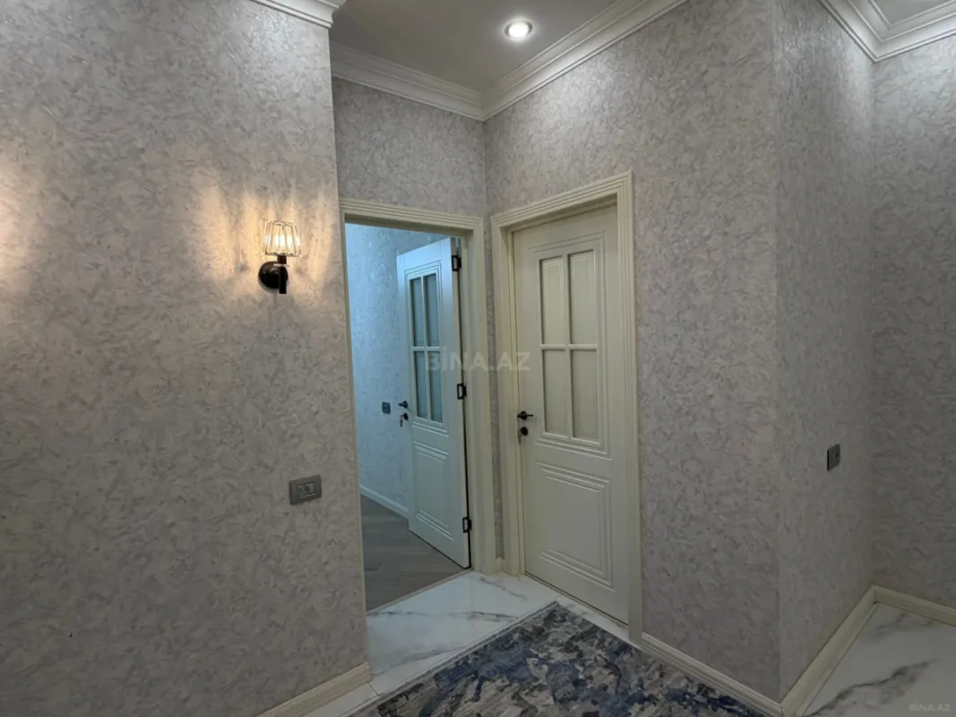 Satılır 3 otaqlı mənzil 120 m²
