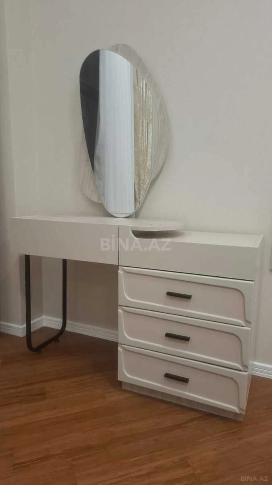 Satılır 2 otaqlı mənzil 70 m²