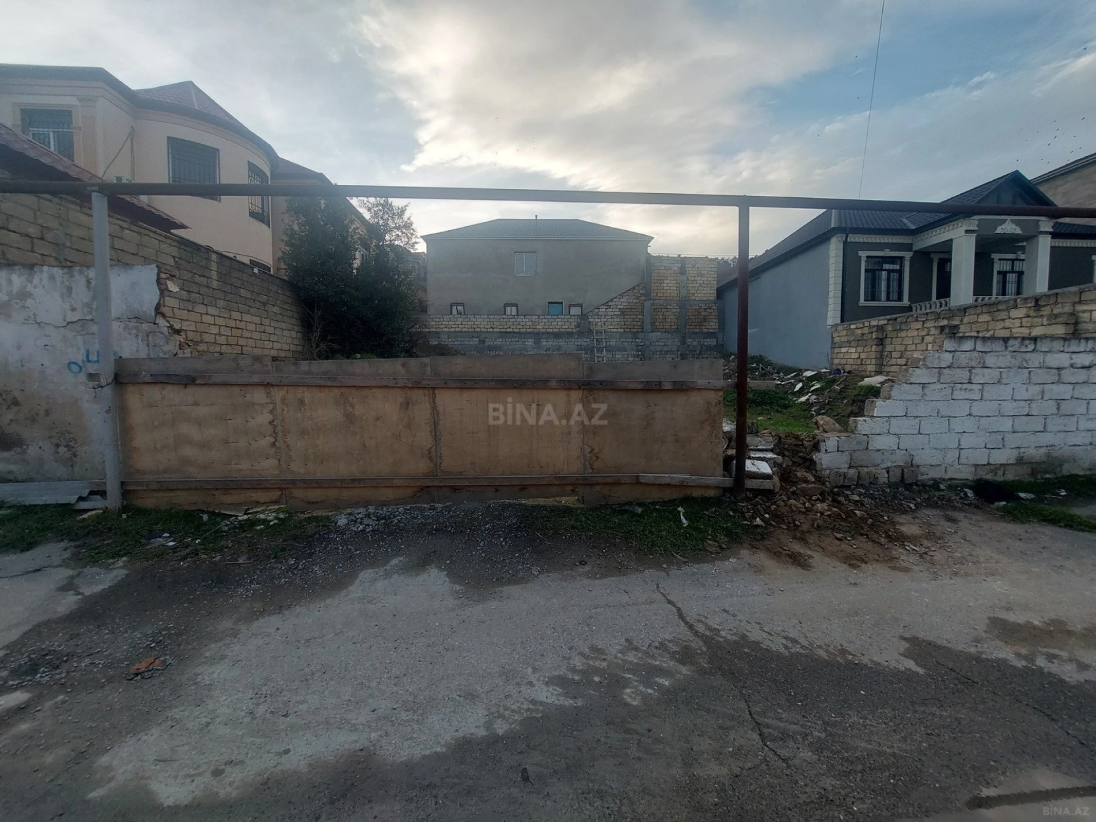 Satılır torpaq sahəsi 4 m²