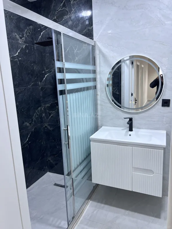 Satılır 4 otaqlı həyət evi 200 m²