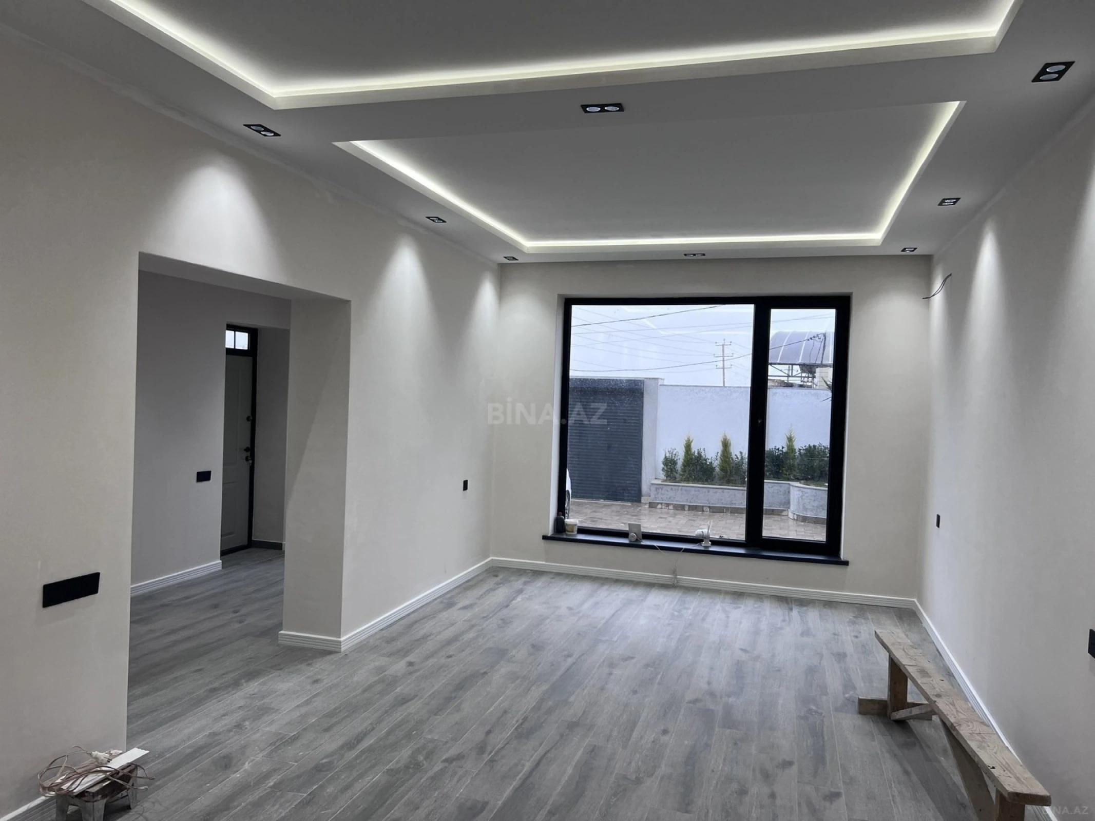 Satılır 4 otaqlı həyət evi 200 m²