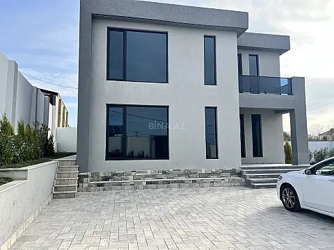 Satılır 4 otaqlı həyət evi 200 m²