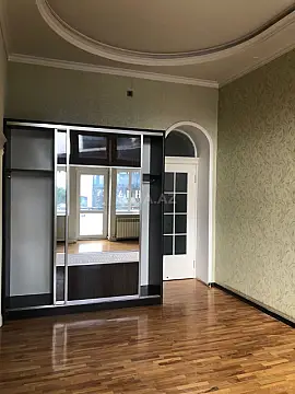 Kirayə verilir 3 otaqlı ofis 100 m²