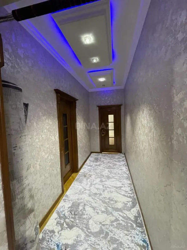 Satılır 3 otaqlı mənzil 110 m²