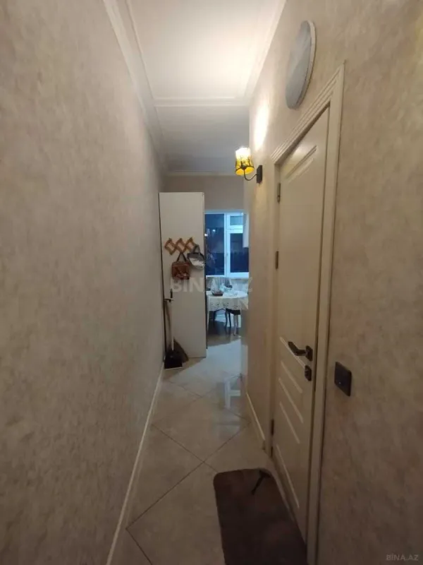 Satılır 4 otaqlı mənzil 100 m²