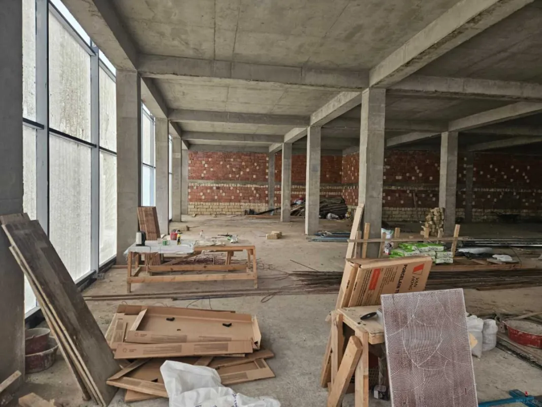 Kirayə verilir obyekt 1024 m²