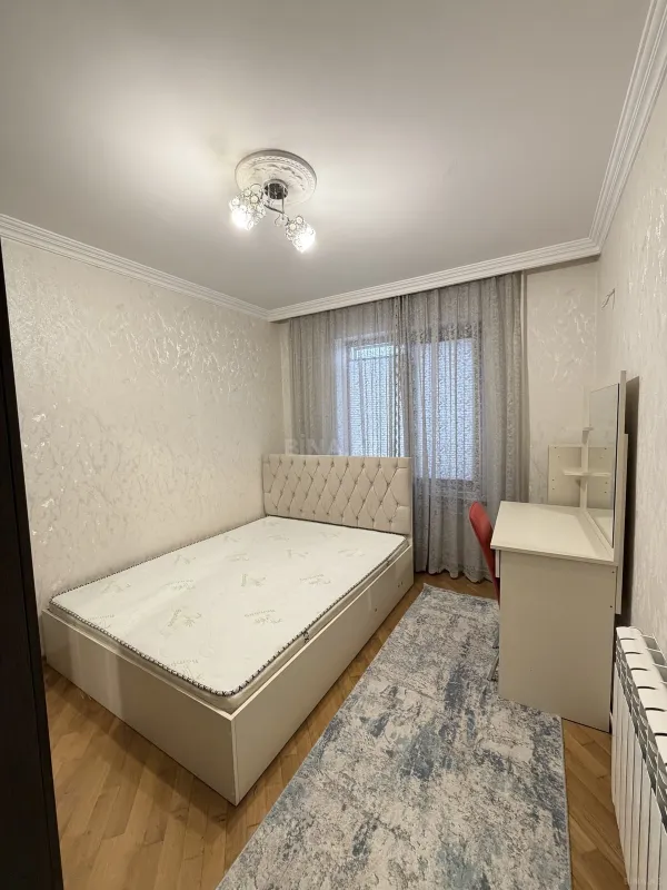 Satılır 2 otaqlı mənzil 62 m²