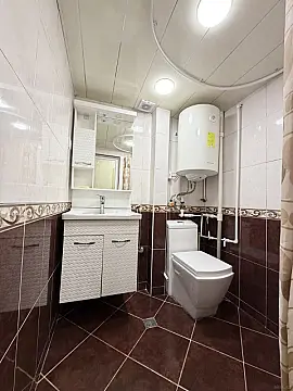 Satılır 2 otaqlı mənzil 62 m²