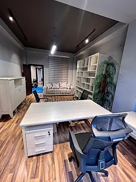 Kirayə verilir 3 otaqlı ofis 110 m²
