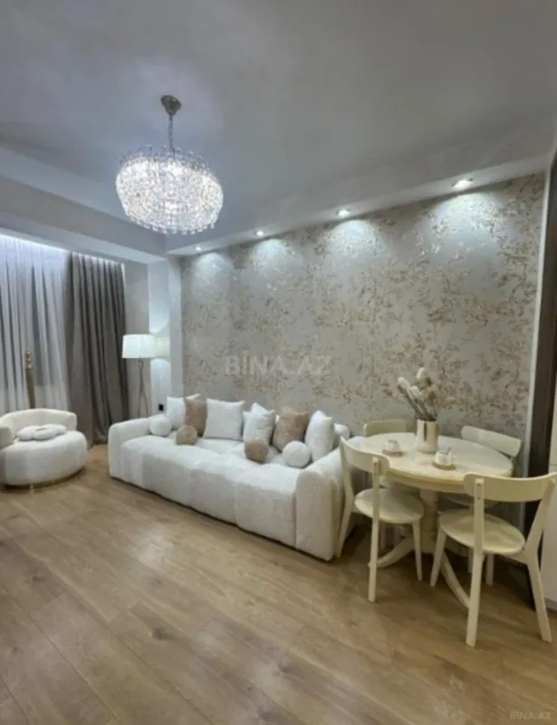 Kirayə verilir 2 otaqlı mənzil 60 m²