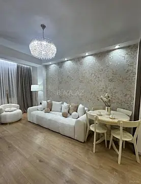 Kirayə verilir 2 otaqlı mənzil 60 m²