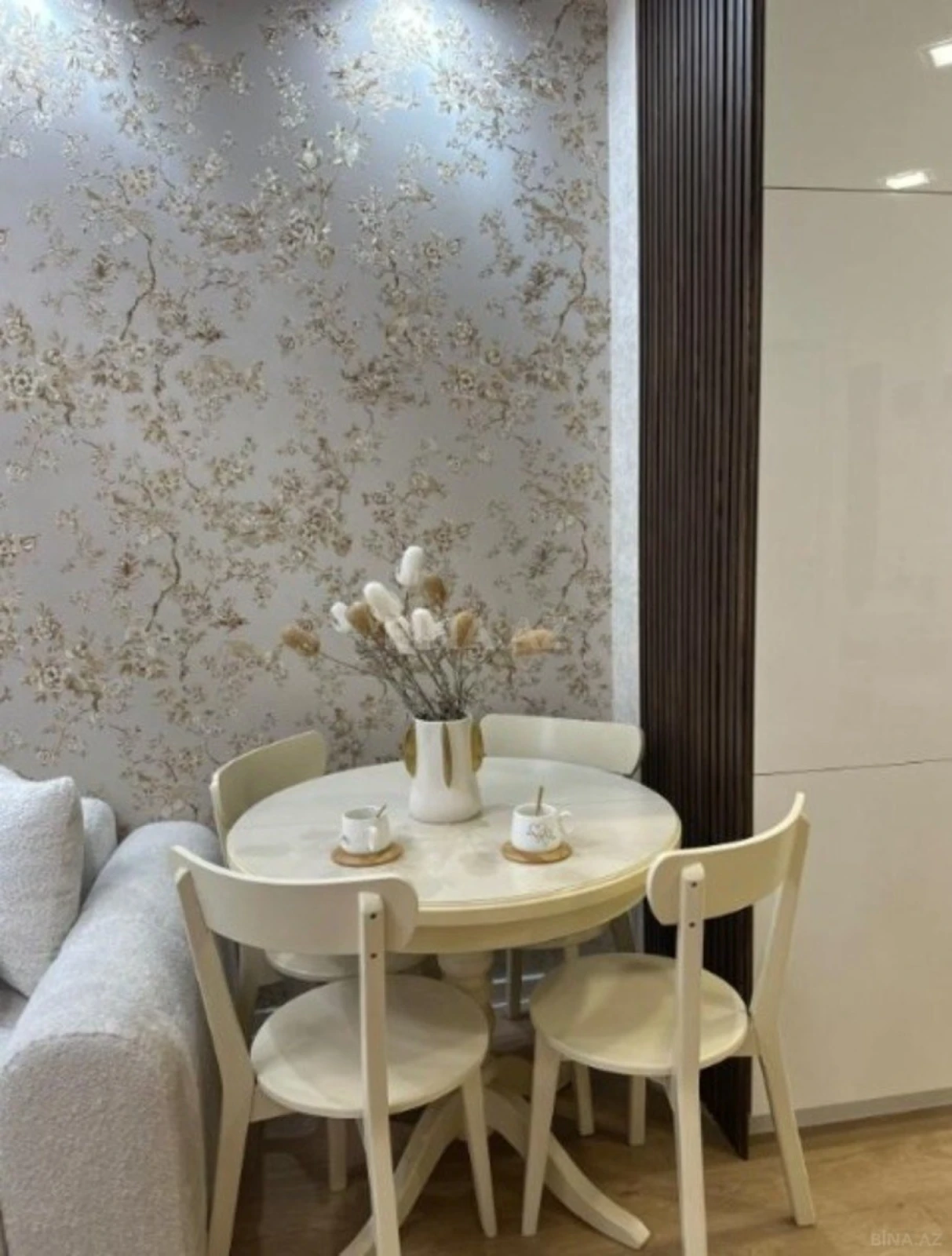 Kirayə verilir 2 otaqlı mənzil 60 m²