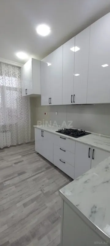 Satılır 2 otaqlı mənzil 67 m²