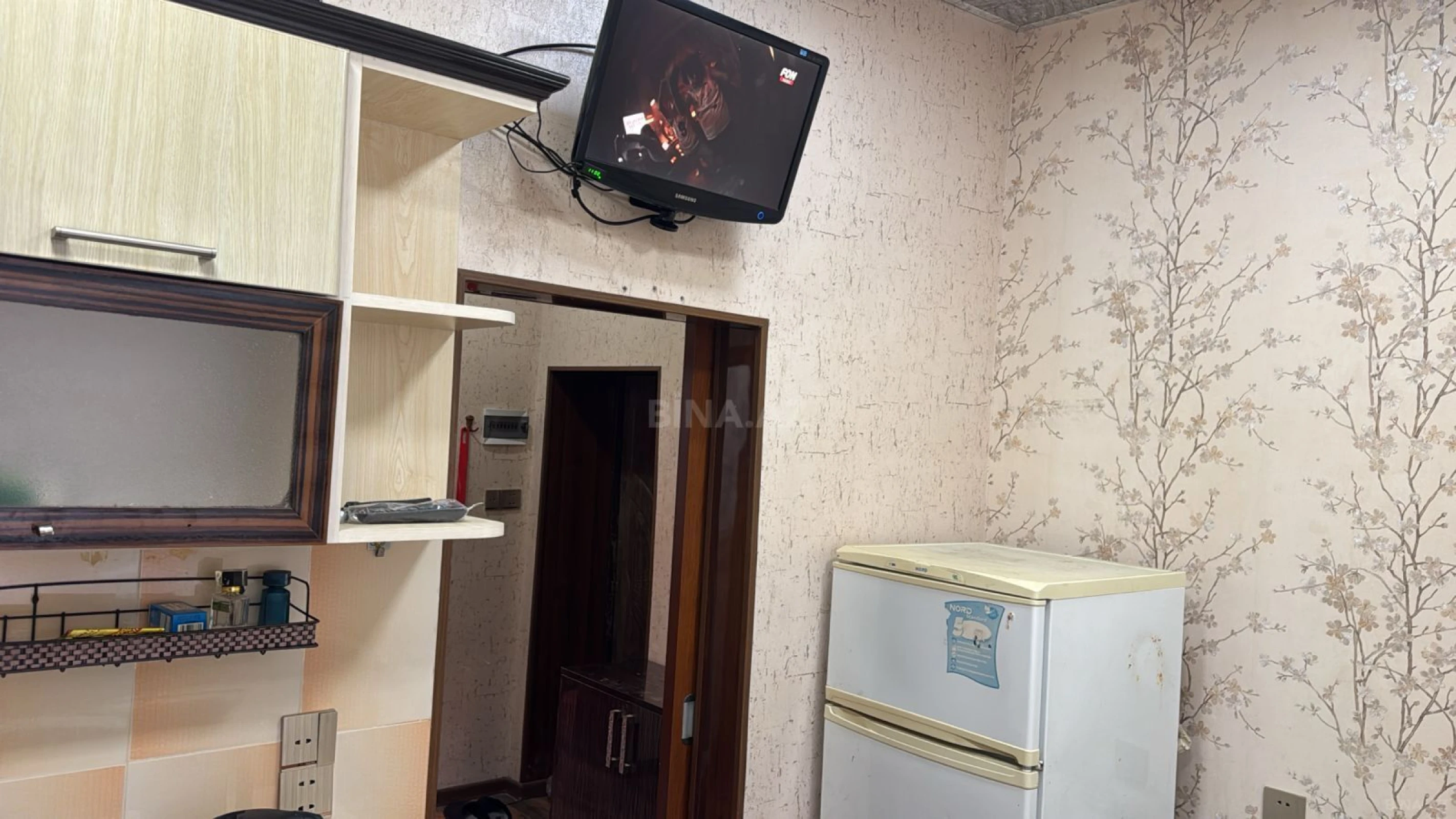 Kirayə verilir 2 otaqlı mənzil 50 m²