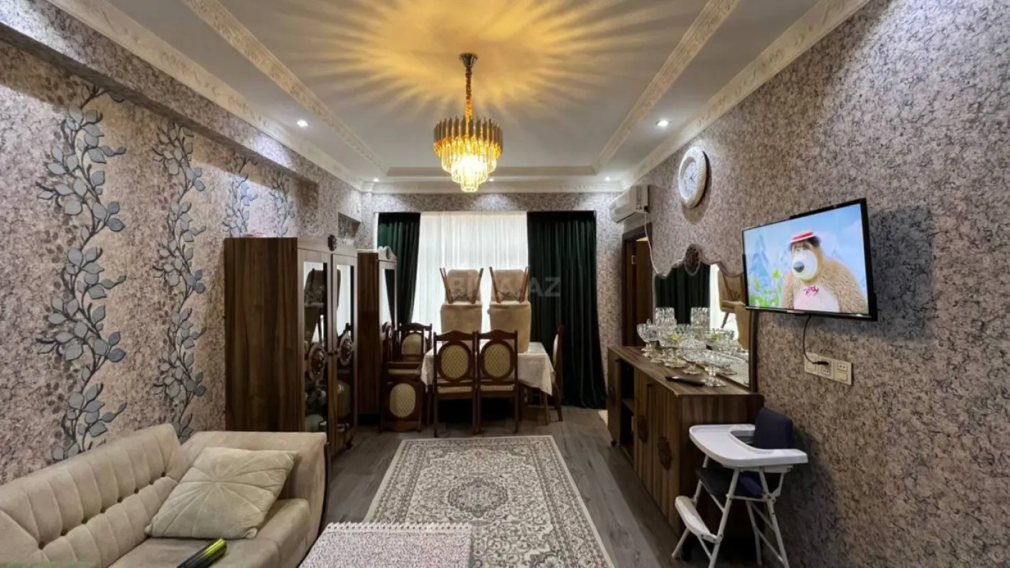 Satılır 2 otaqlı mənzil 60 m²