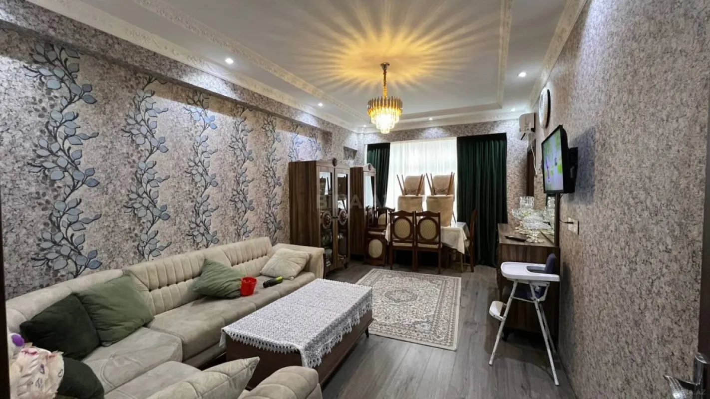 Satılır 2 otaqlı mənzil 60 m²