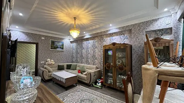 Satılır 2 otaqlı mənzil 60 m²
