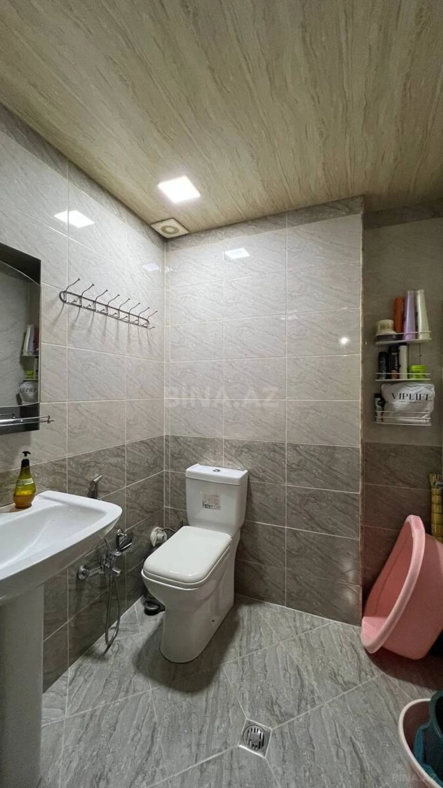 Satılır 2 otaqlı mənzil 60 m²