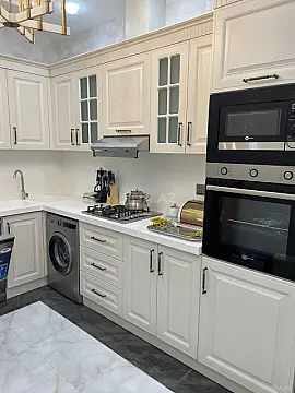 Satılır 3 otaqlı mənzil 140 m²