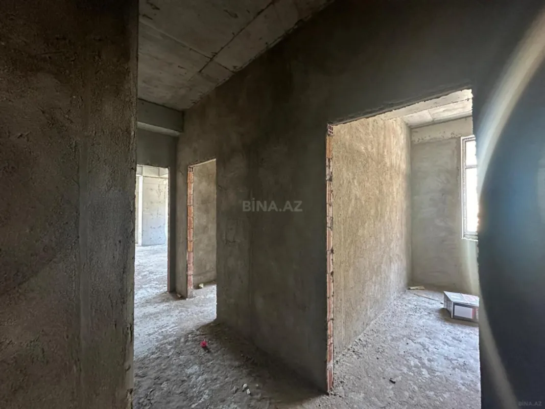 Satılır 2 otaqlı mənzil 113 m²