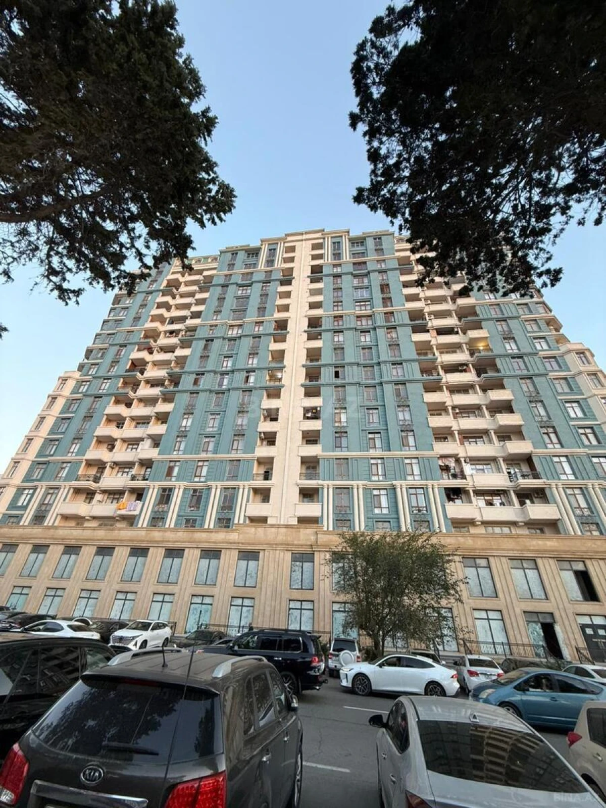 Kirayə verilir 2 otaqlı mənzil 75 m²