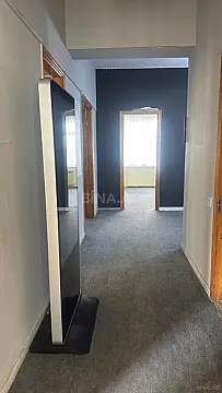 Kirayə verilir 6 otaqlı ofis 220 m²