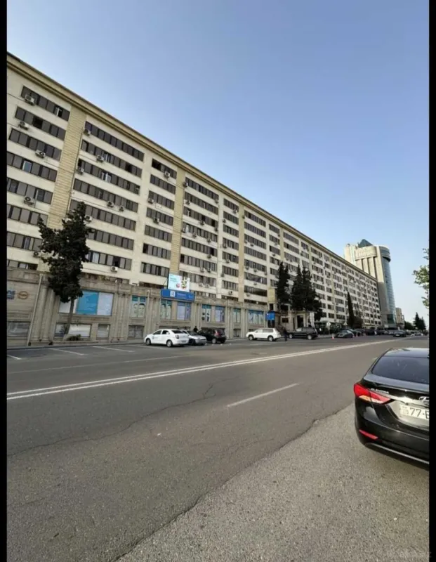 Satılır 2 otaqlı mənzil 60 m²