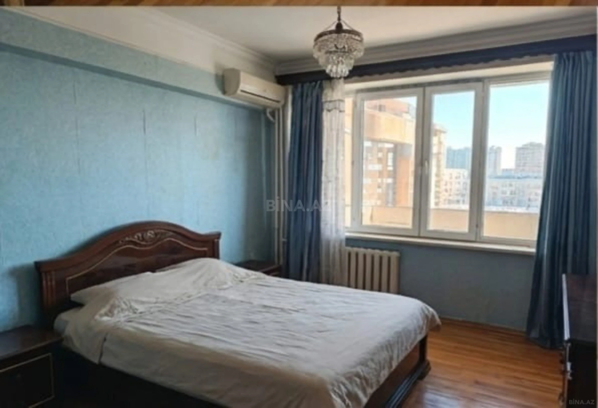 Satılır 4 otaqlı mənzil 100 m²