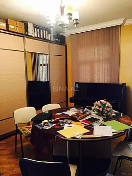 Kirayə verilir 10 otaqlı ofis 600 m²