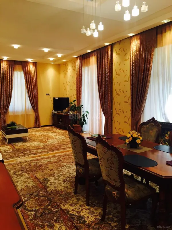 Kirayə verilir 10 otaqlı ofis 600 m²