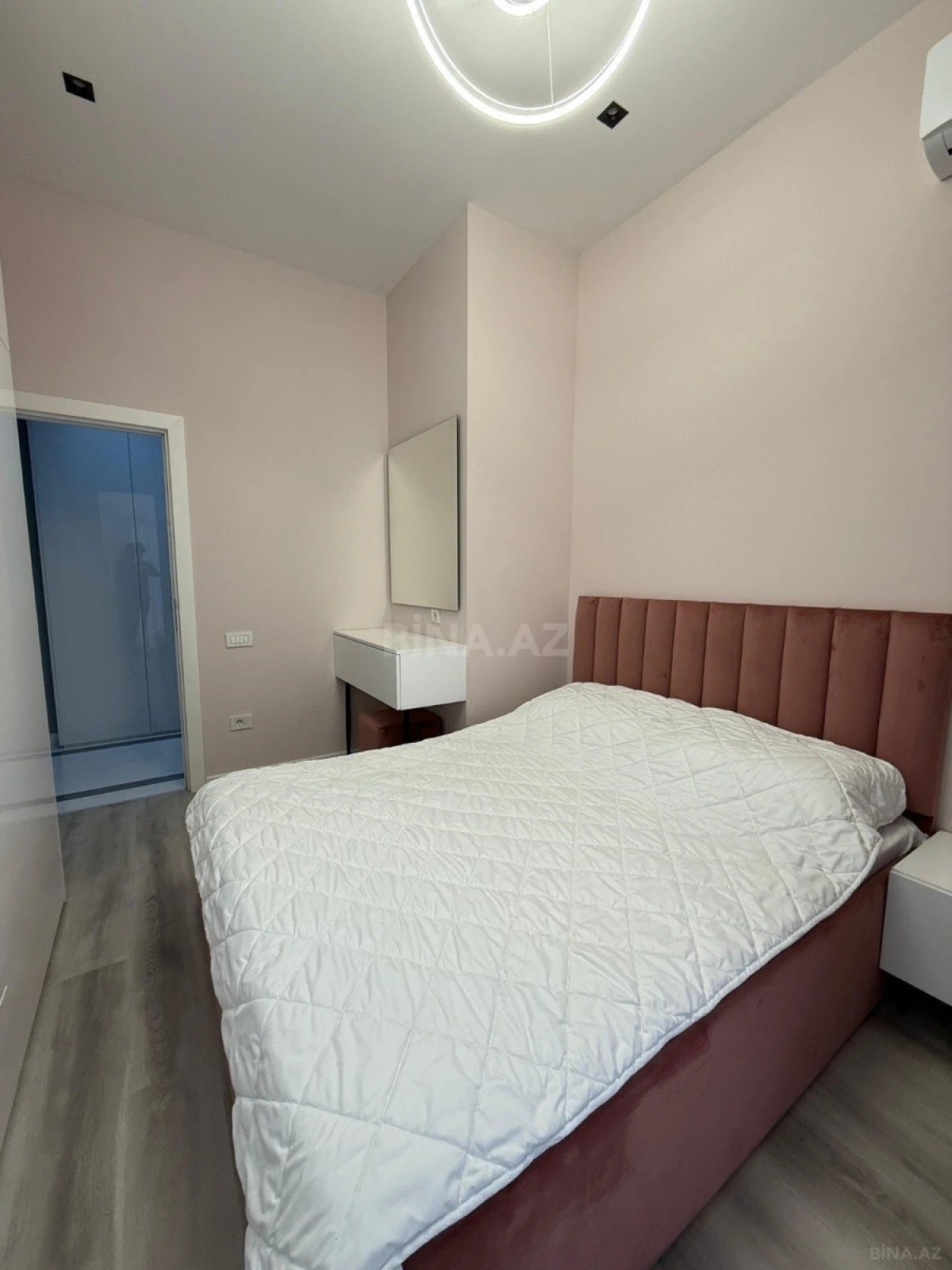 Satılır 2 otaqlı mənzil 50 m²