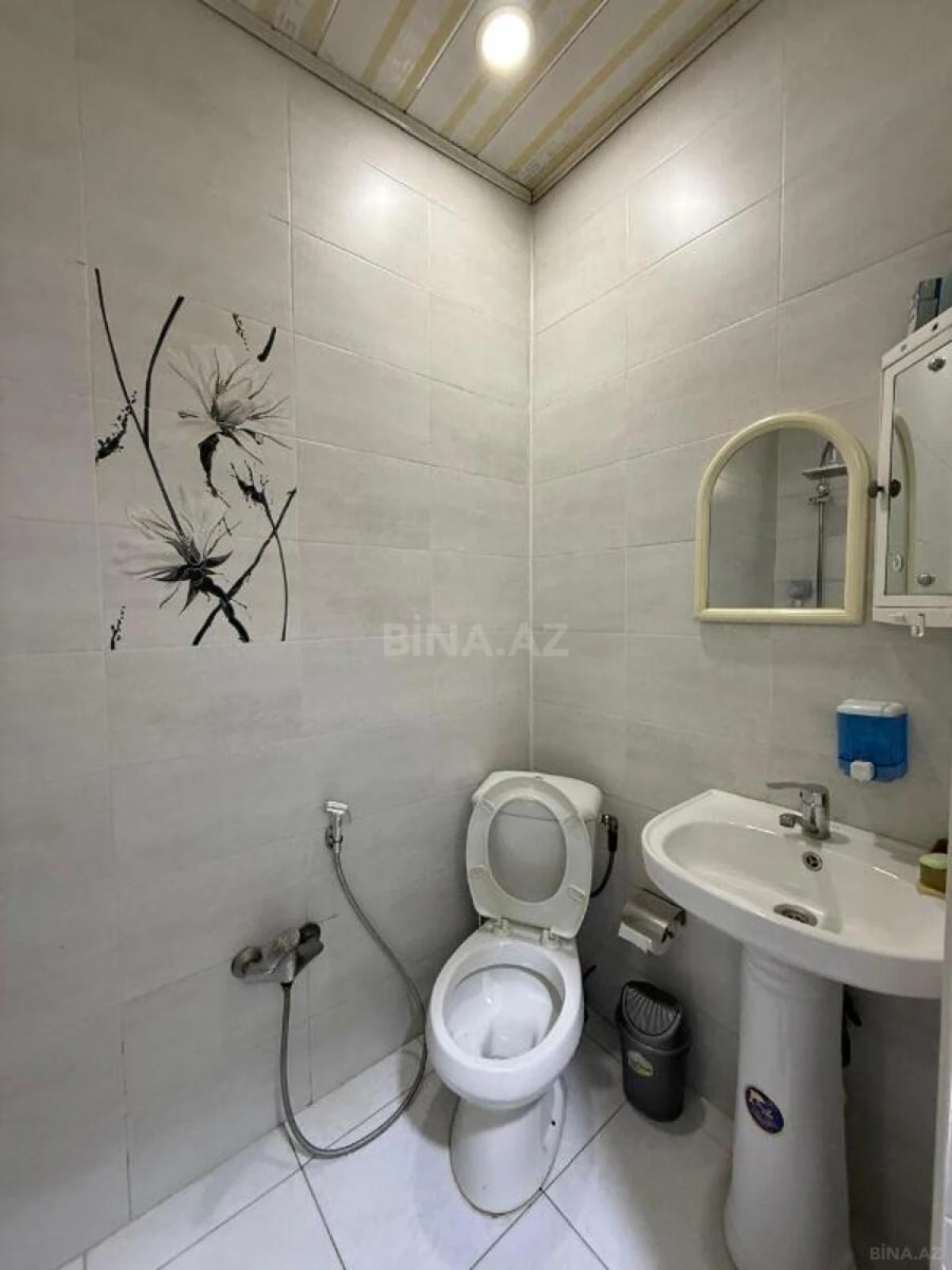 Satılır 4 otaqlı həyət evi 147 m²