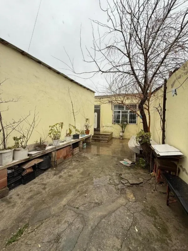 Satılır 4 otaqlı həyət evi 147 m²