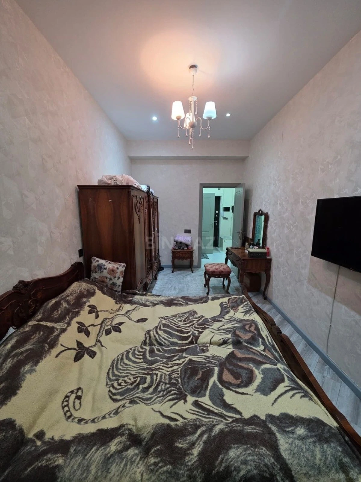 Satılır 2 otaqlı mənzil 60 m²