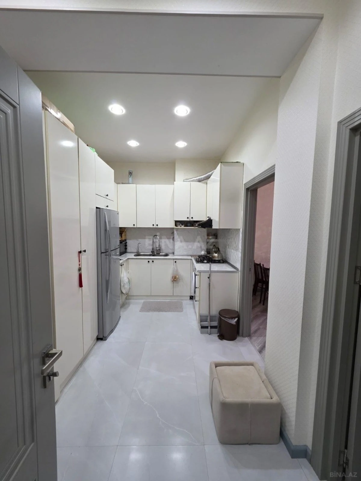 Satılır 2 otaqlı mənzil 60 m²
