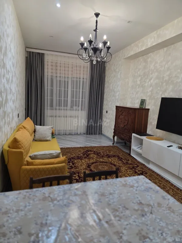 Satılır 2 otaqlı mənzil 60 m²