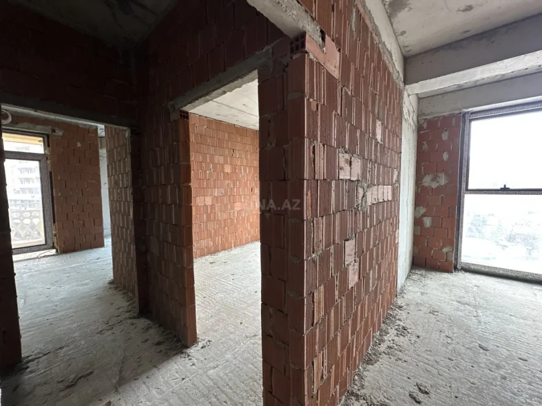 Satılır 3 otaqlı mənzil 75 m²
