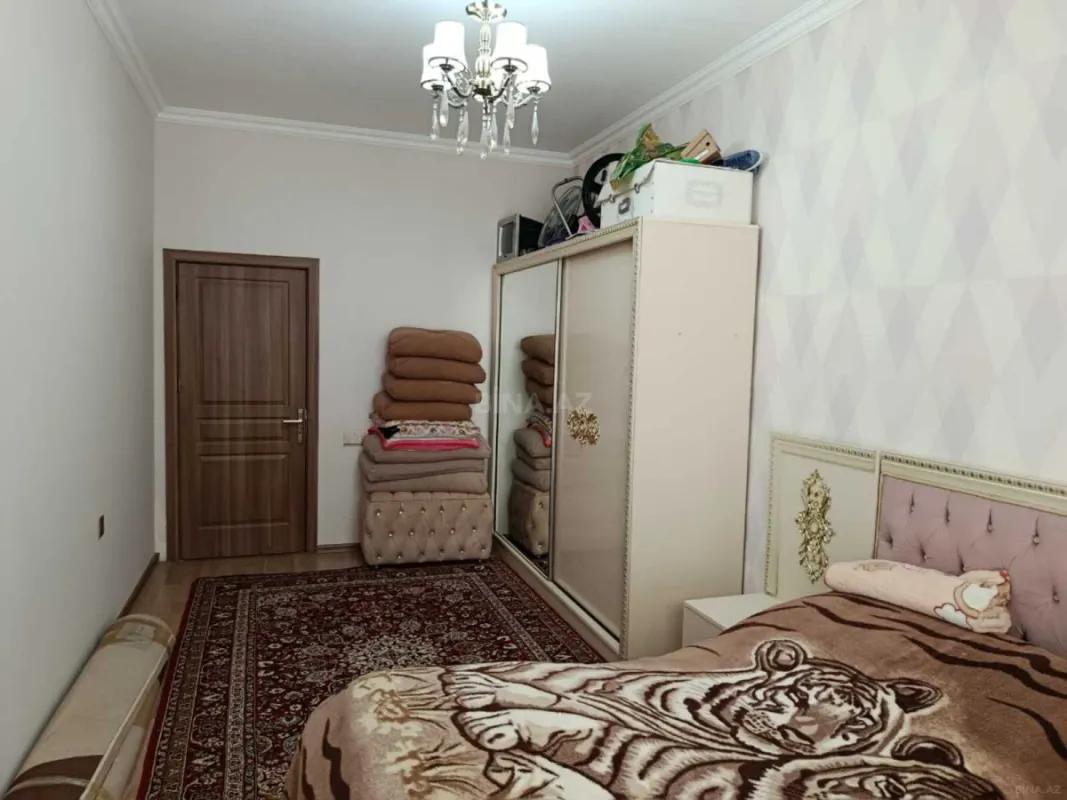 Kirayə verilir 3 otaqlı mənzil 120 m²