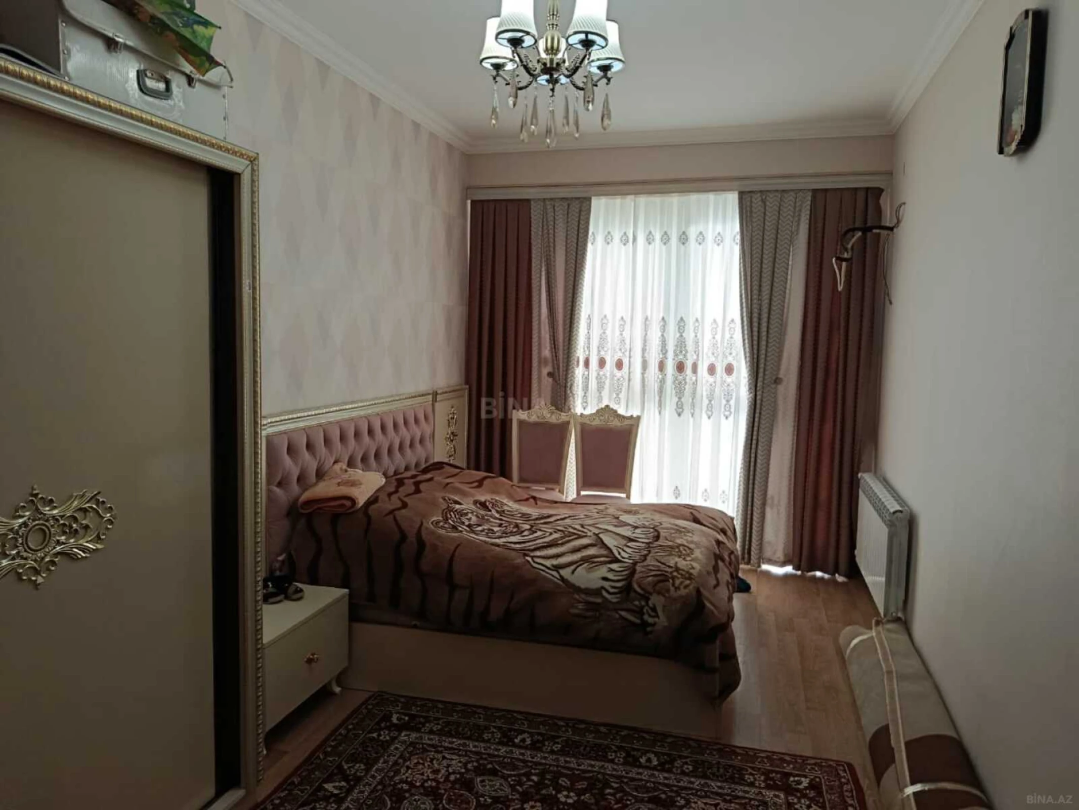 Kirayə verilir 3 otaqlı mənzil 120 m²