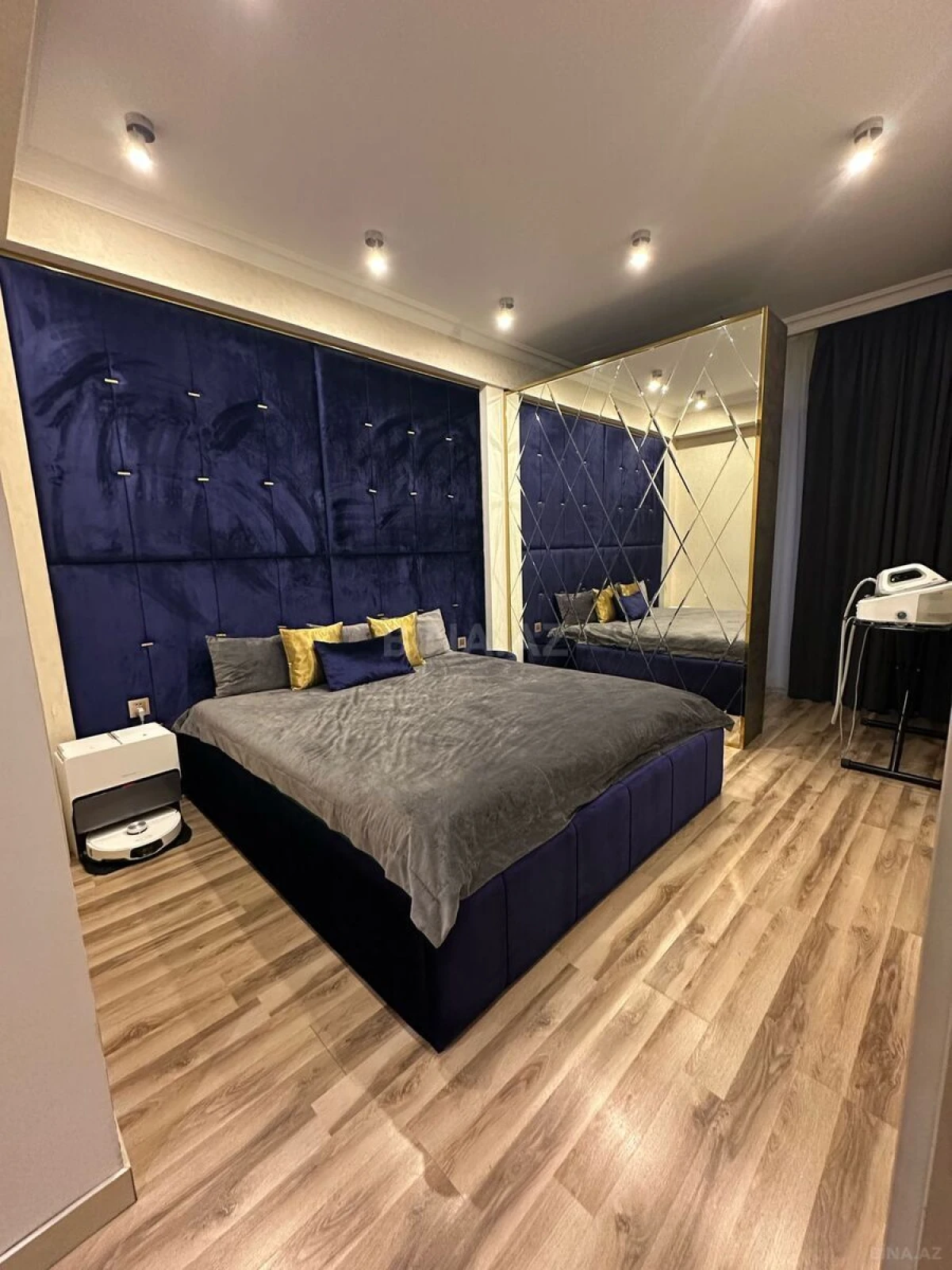 Satılır 3 otaqlı mənzil 100 m²